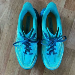 Hoka Speedgoat 5